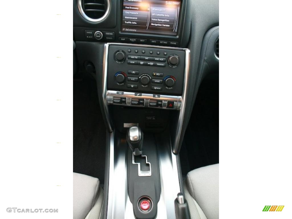 2010 Nissan GT-R Premium Controls Photo #45589407