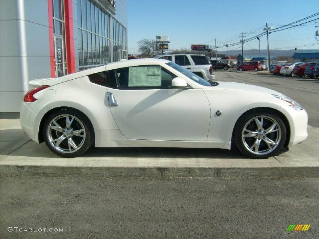 2010 370Z Sport Touring Coupe - Pearl White / Black Leather photo #9