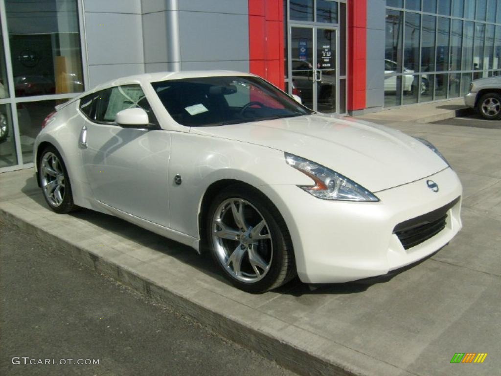 Pearl White 2010 Nissan 370Z Sport Touring Coupe Exterior Photo #45589511