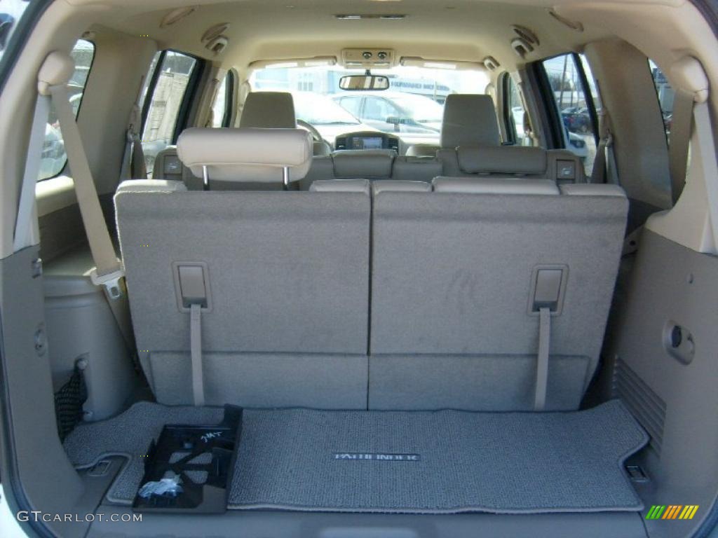 2011 Nissan Pathfinder Silver 4x4 Trunk Photo #45589609