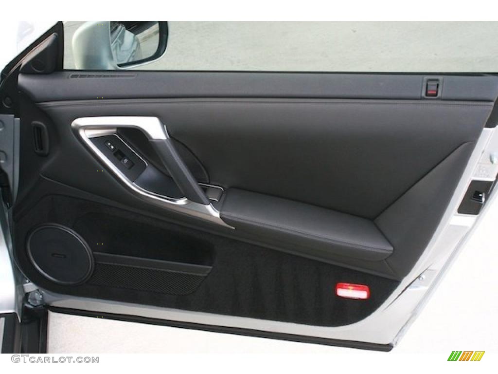2010 Nissan GT-R Premium Gray Door Panel Photo #45589735