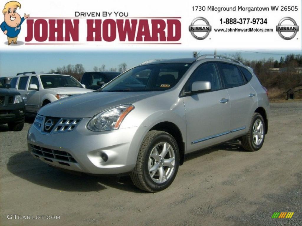 2011 Rogue SV AWD - Silver Ice Metallic / Gray photo #1