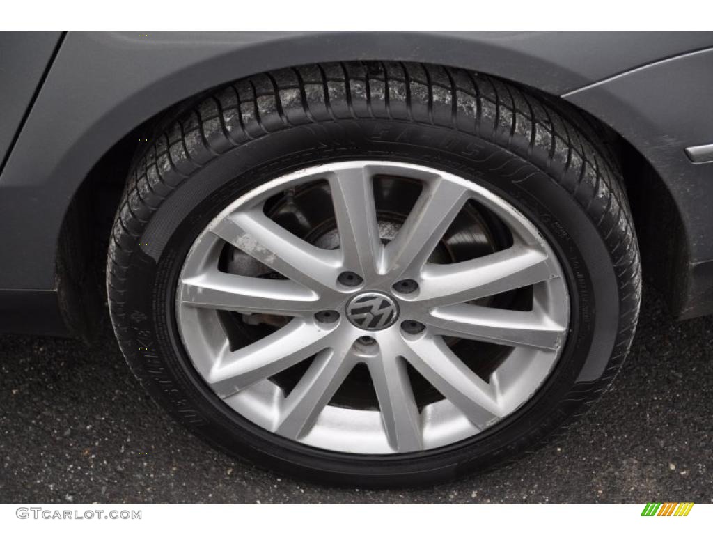 2007 Volkswagen Passat 3.6 4Motion Sedan Wheel Photo #45591115