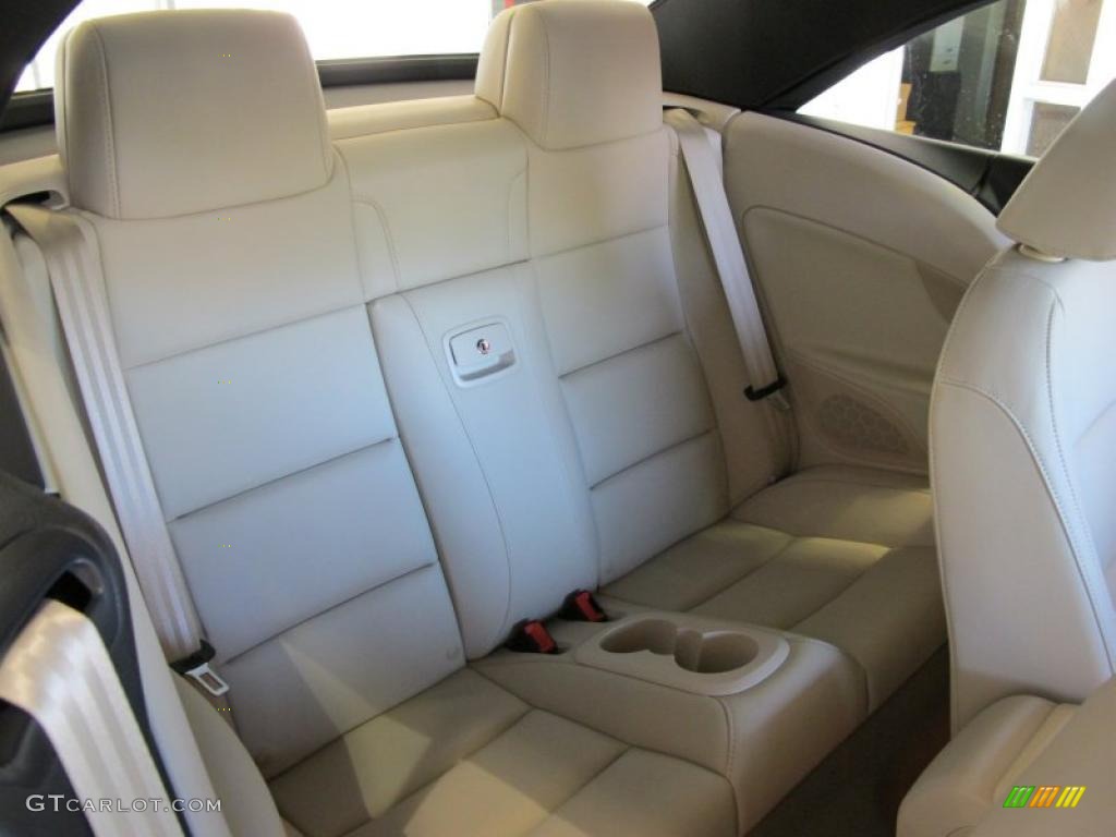 Cornsilk Beige Interior 2012 Volkswagen Eos Lux Photo #45593139