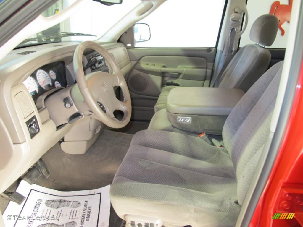 Taupe Interior 2002 Dodge Ram 1500 SLT Quad Cab Photo #45593939