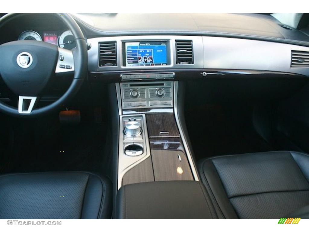 2011 Jaguar XF XF Supercharged Sedan Warm Charcoal Dashboard Photo #45596444