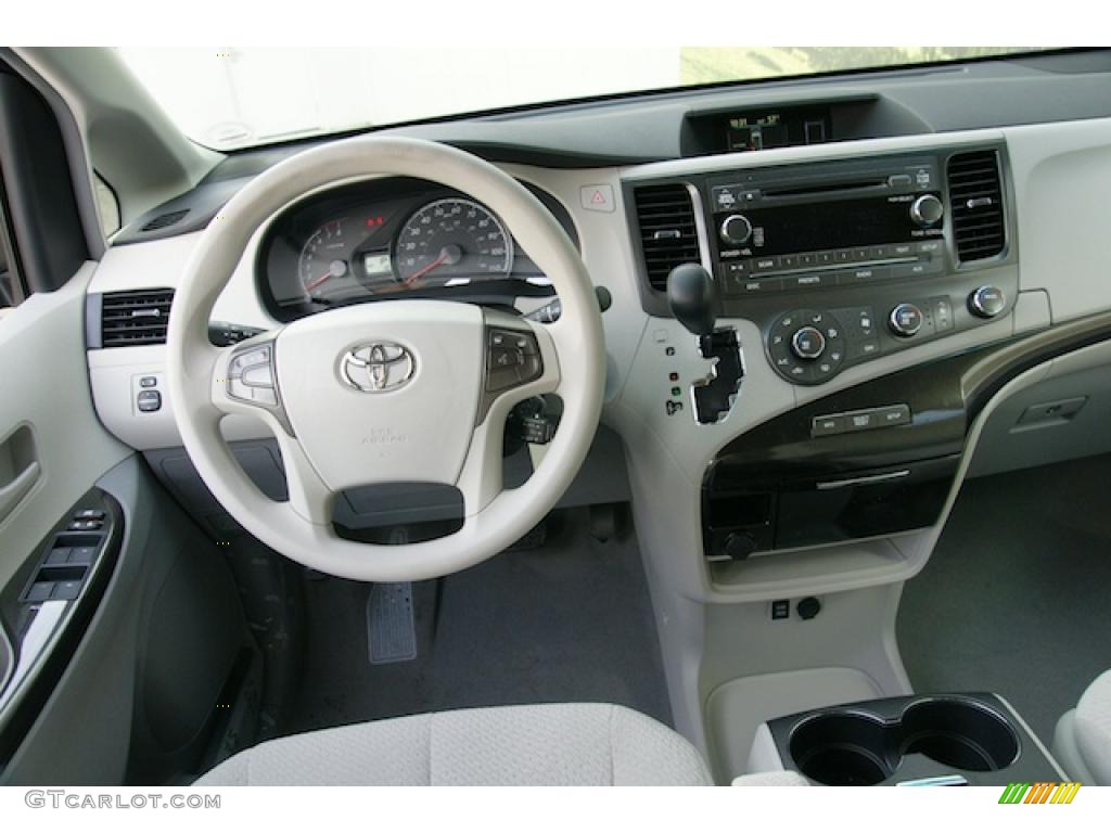 2011 Toyota Sienna LE AWD Light Gray Dashboard Photo #45596968