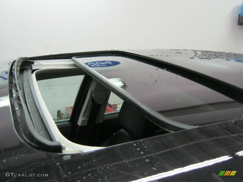 2010 Sebring Limited Sedan - Brilliant Black Crystal Pearl / Dark Slate Gray photo #9