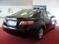 Black - Camry LE Photo No. 9