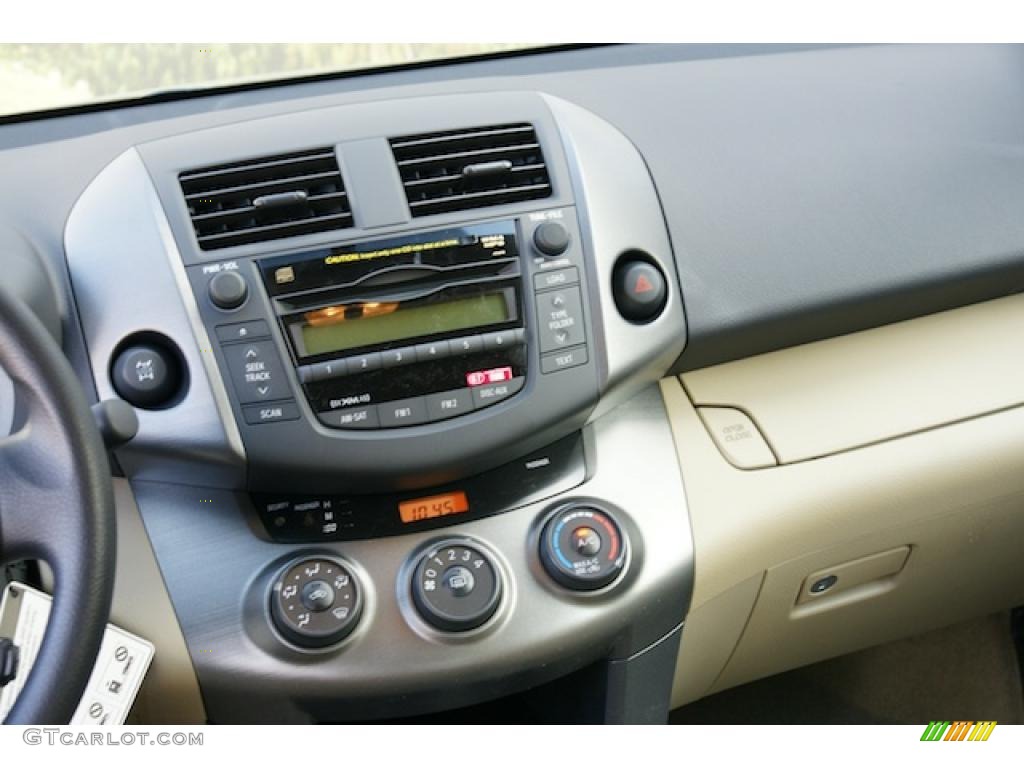 2011 Toyota RAV4 V6 4WD Controls Photo #45600353