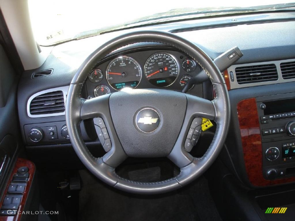 2010 Chevrolet Avalanche LS 4x4 Ebony Steering Wheel Photo #45604194