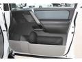 White - Titan XE Crew Cab 4x4 Photo No. 14