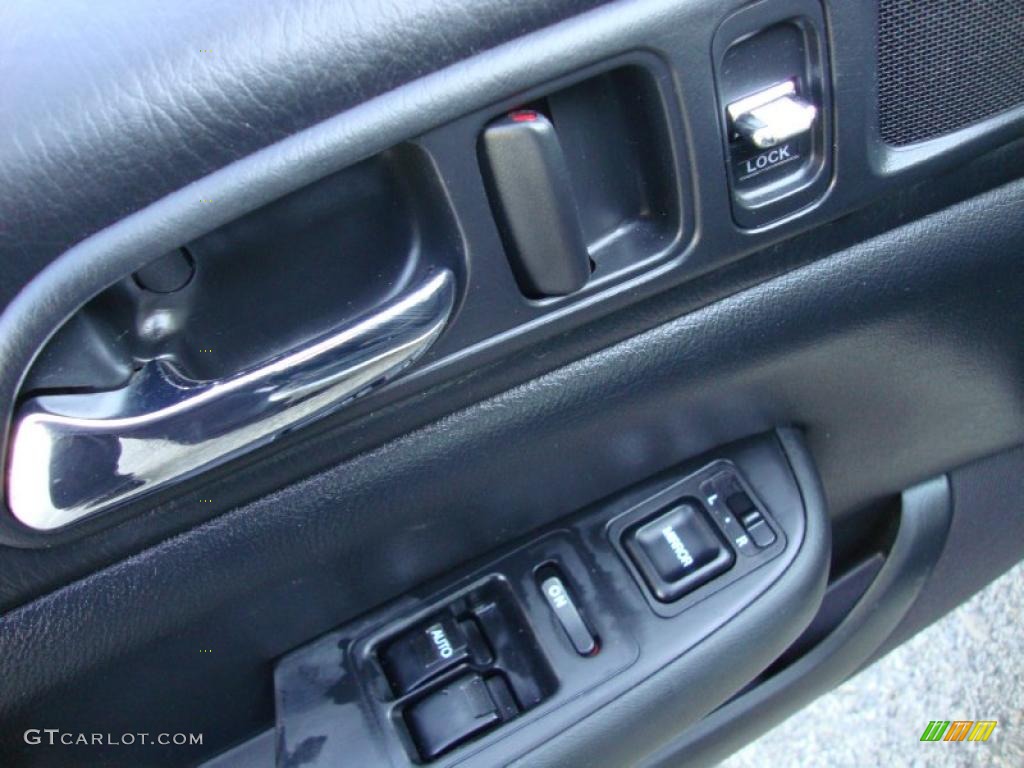 2001 Honda Prelude Type SH Controls Photo #45607170