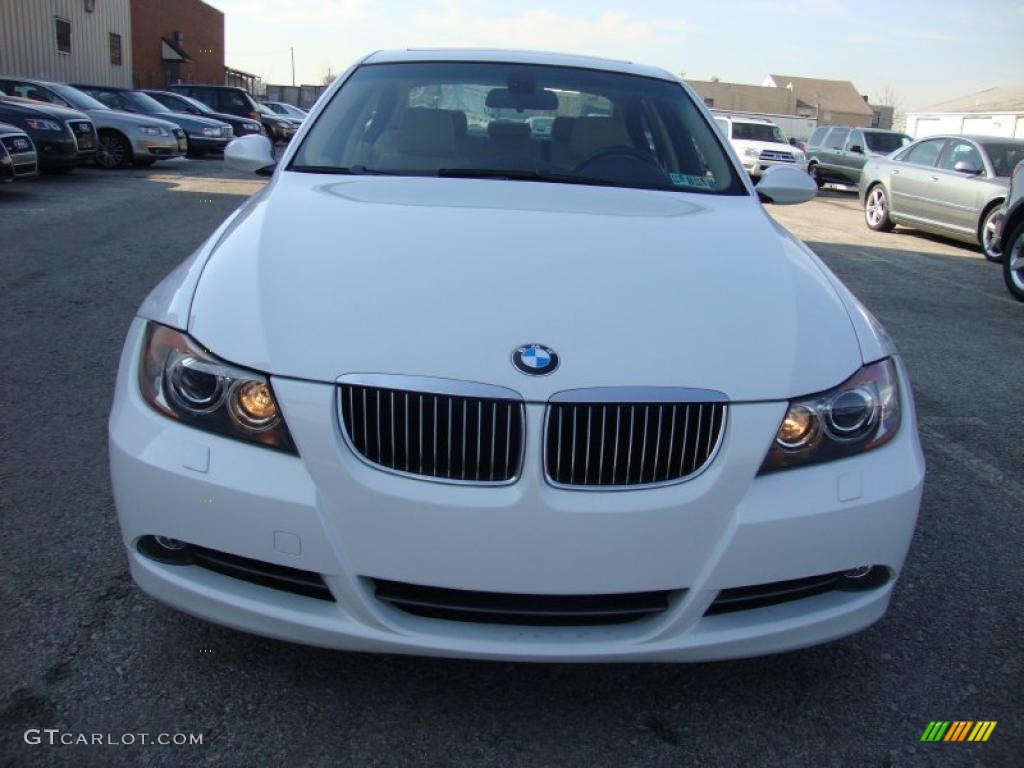2006 3 Series 330xi Sedan - Alpine White / Beige photo #3