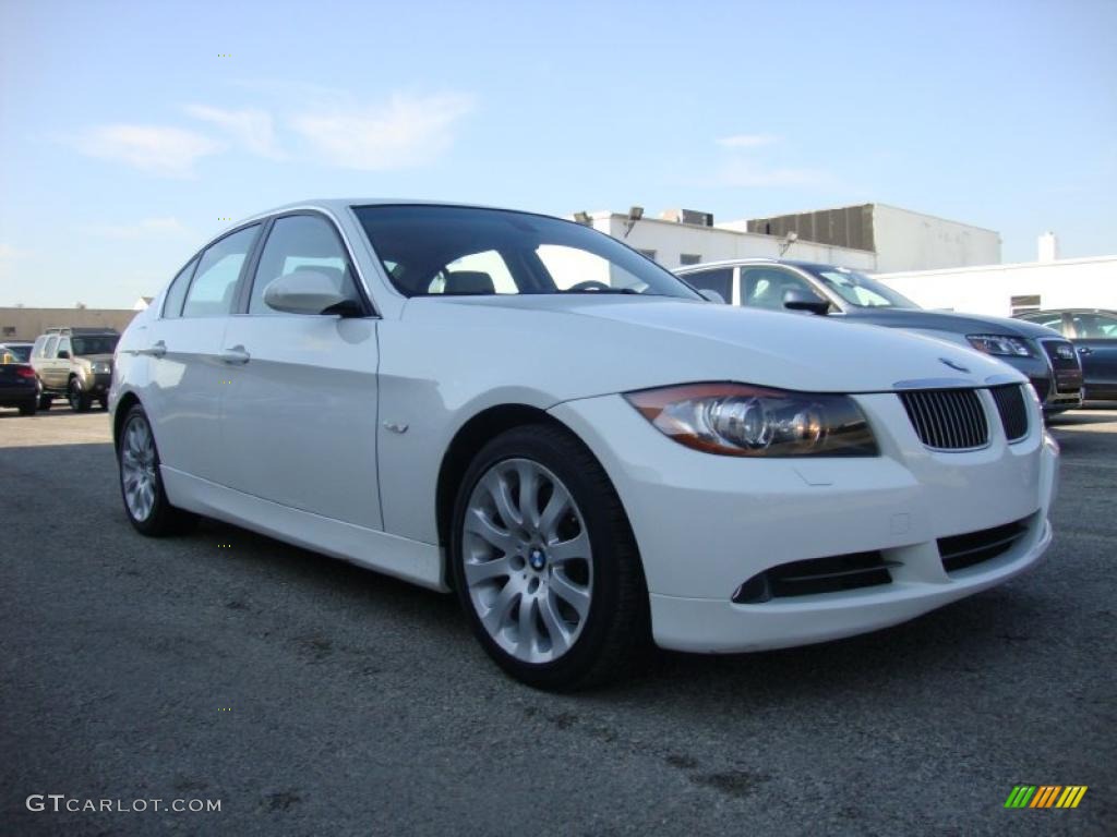 2006 3 Series 330xi Sedan - Alpine White / Beige photo #5