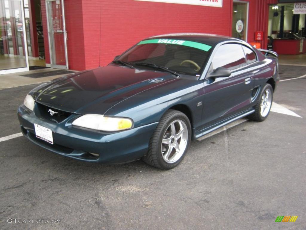1995 Mustang GT Coupe - Deep Forest Green Metallic / Saddle photo #1