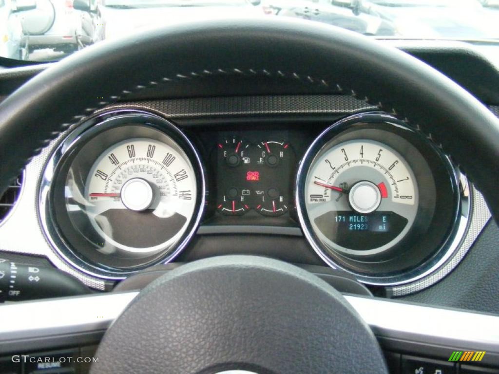 2010 Mustang GT Premium Coupe - Sunset Gold Metallic / Charcoal Black/Cashmere photo #17