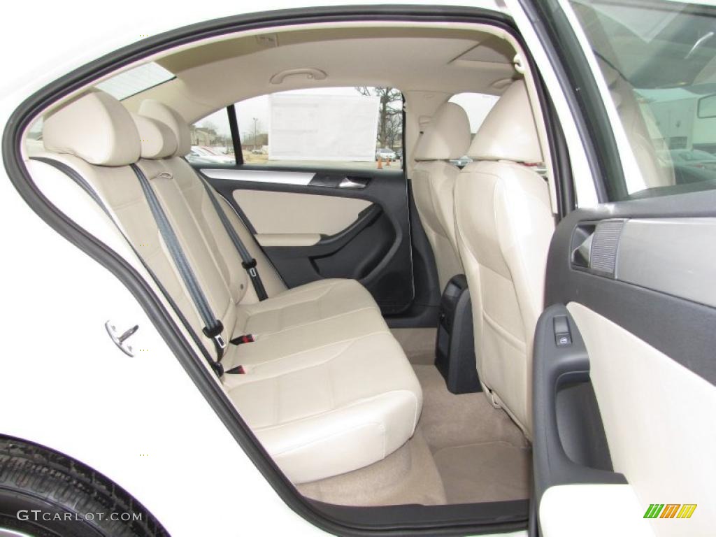 Cornsilk Beige Interior 2011 Volkswagen Jetta TDI Sedan Photo #45609246