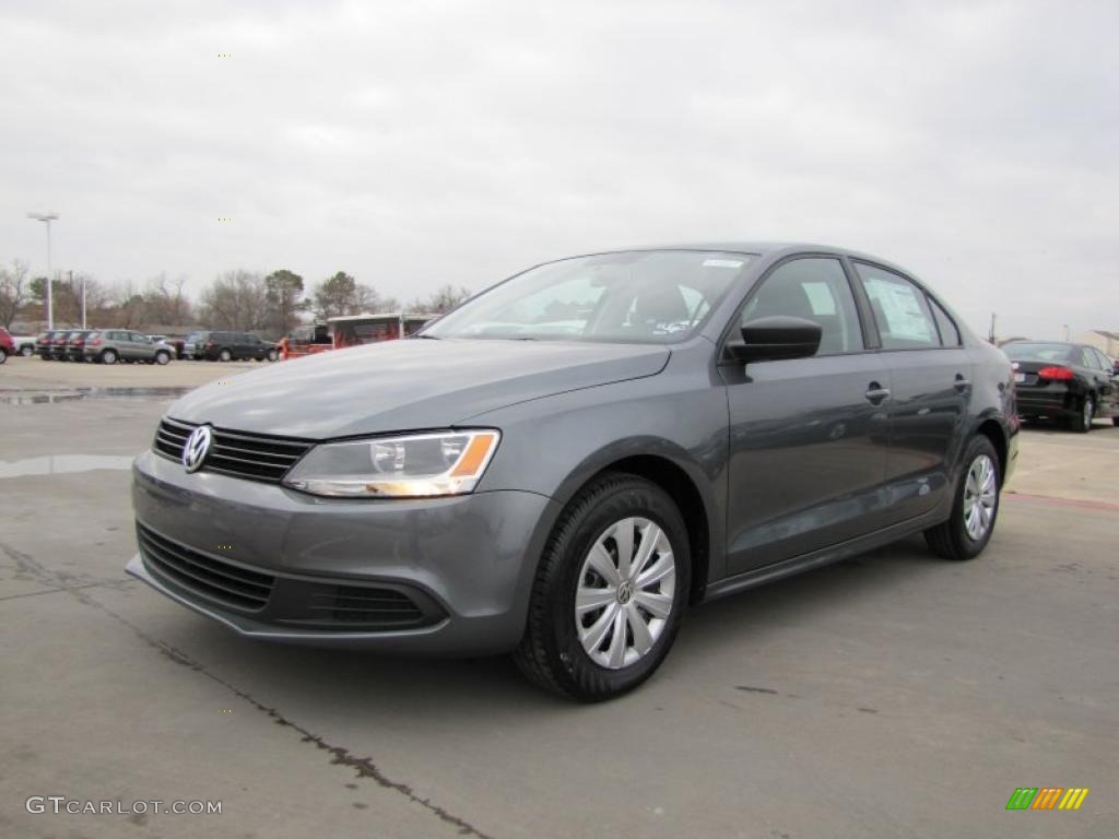 2011 Jetta S Sedan - Platinum Gray Metallic / Titan Black photo #1