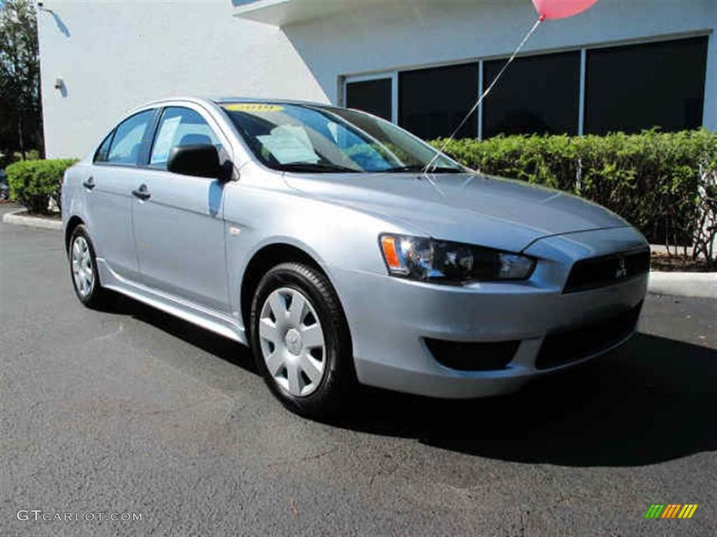 2010 Lancer DE - Apex Silver Metallic / Black photo #1