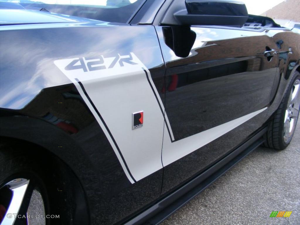 2010 Ford Mustang Roush 427 Supercharged Convertible Marks and Logos Photo #45610903