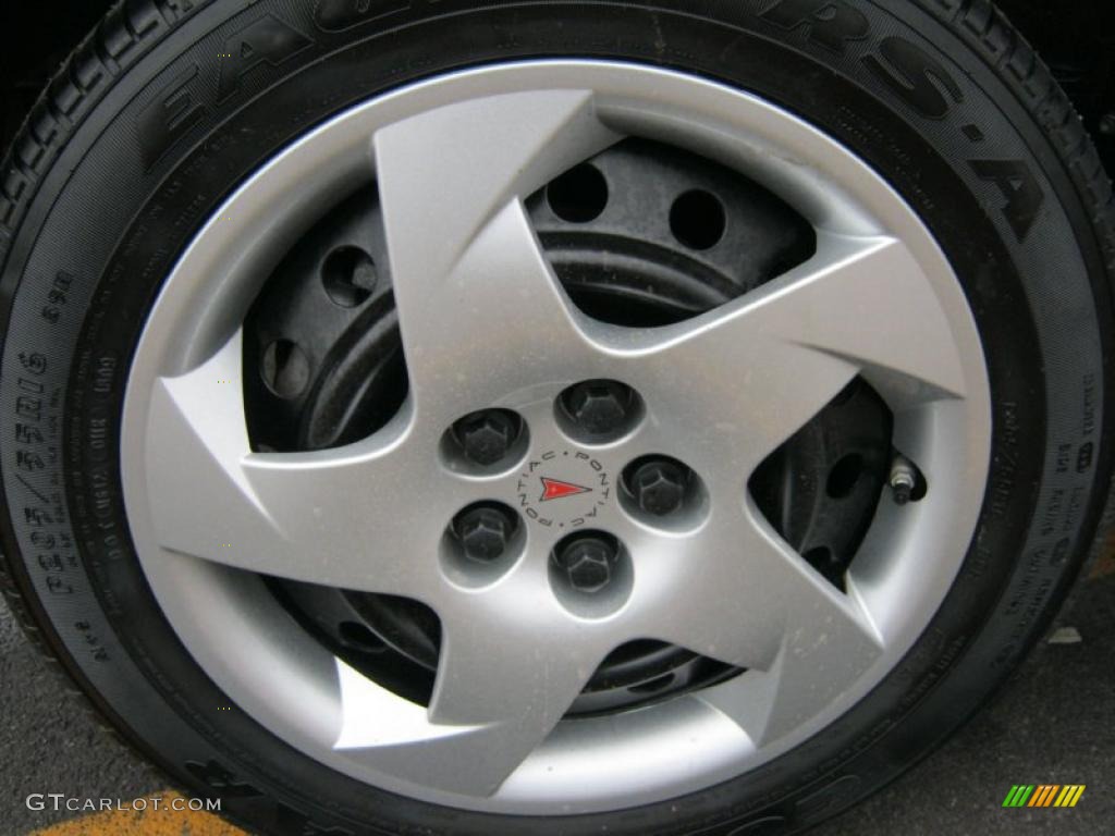 2010 Pontiac Vibe 1.8L Wheel Photo #45611763
