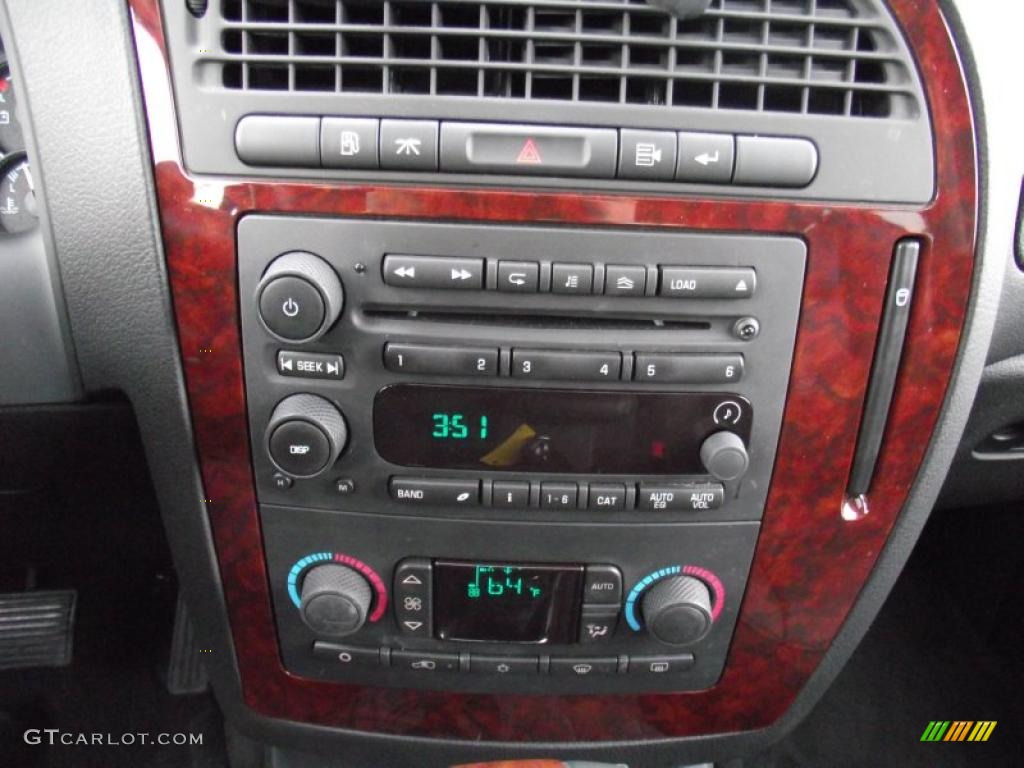 2009 Saab 9-7X 5.3i AWD Controls Photo #45615692