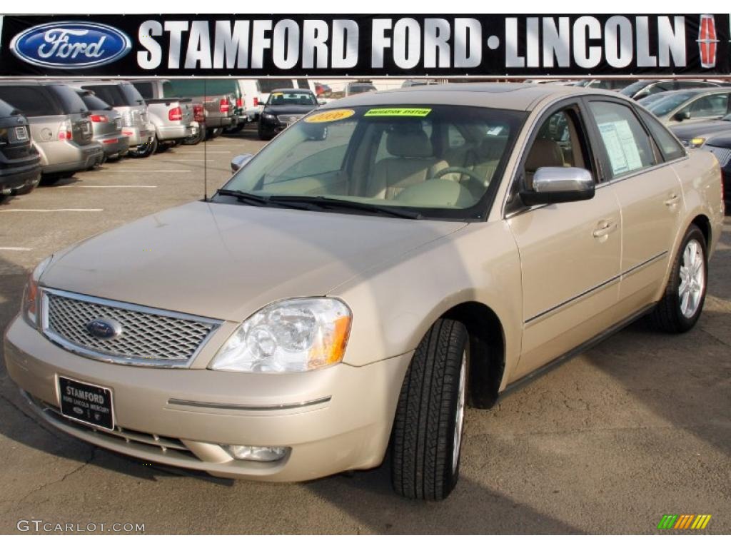 2006 Pueblo Gold Metallic Ford Five Hundred Limited Awd
