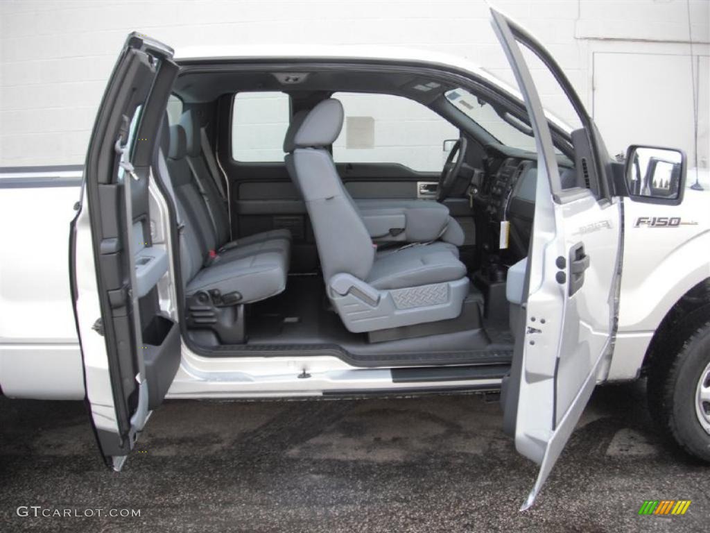 Steel Gray Interior 2011 Ford F150 XL SuperCab 4x4 Photo #45617164