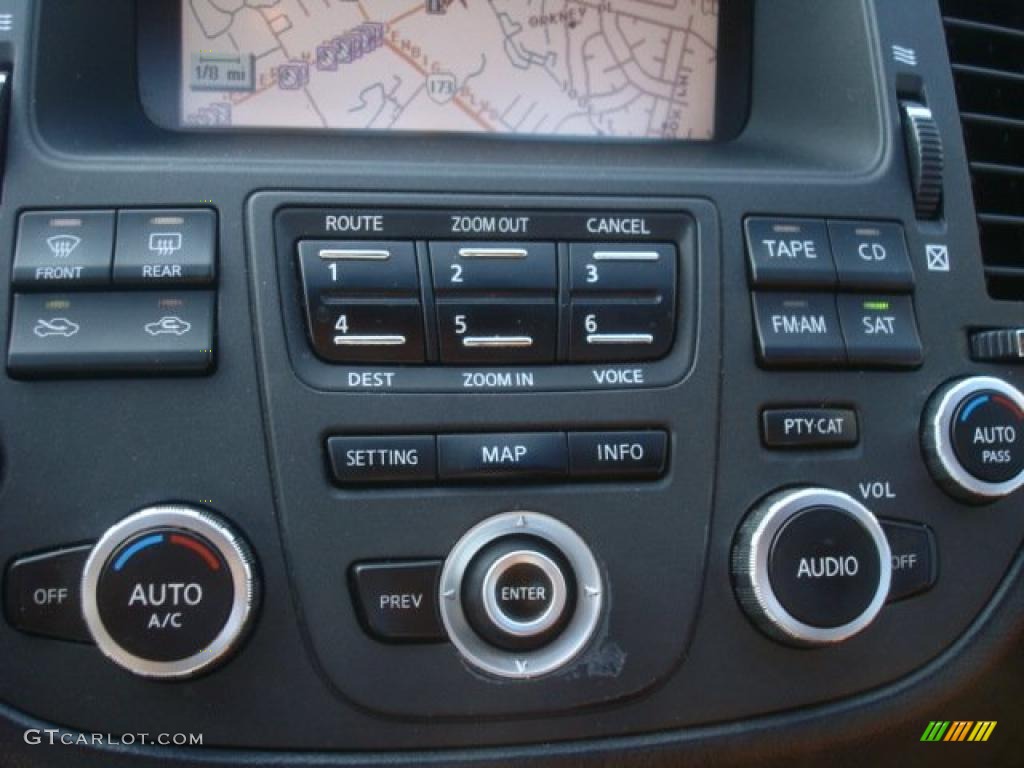 2005 Infiniti Q 45 Controls Photo #45617568