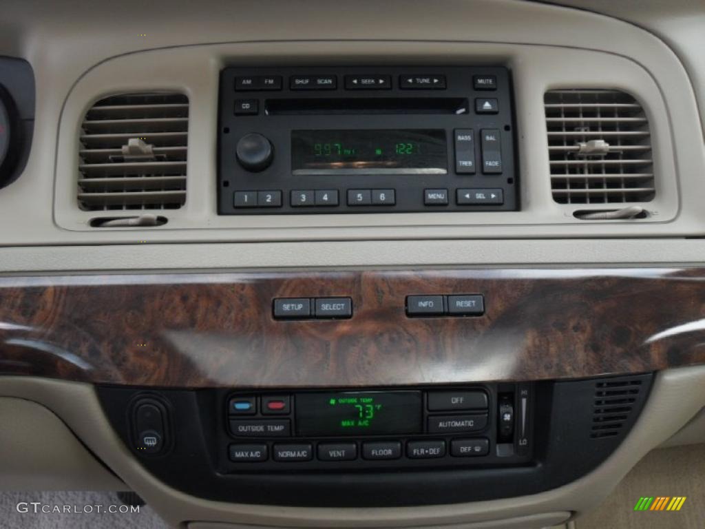 2006 Mercury Grand Marquis LS Controls Photo #45619640