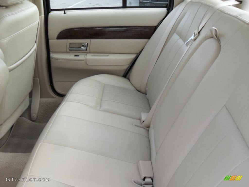 Medium Light Stone Interior 2006 Mercury Grand Marquis LS Photo #45619656