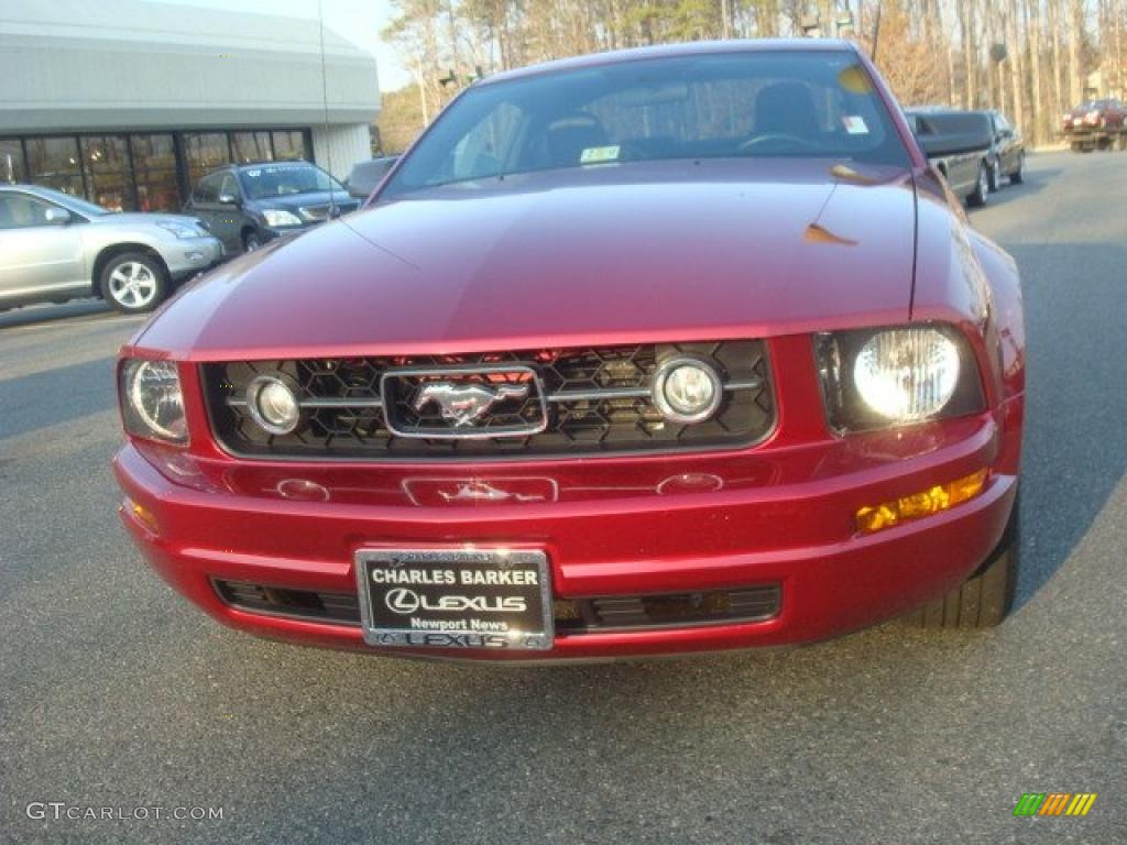 2007 Mustang V6 Premium Coupe - Redfire Metallic / Dark Charcoal photo #8