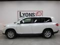 2011 Blizzard White Pearl Toyota Highlander V6 4WD  photo #17