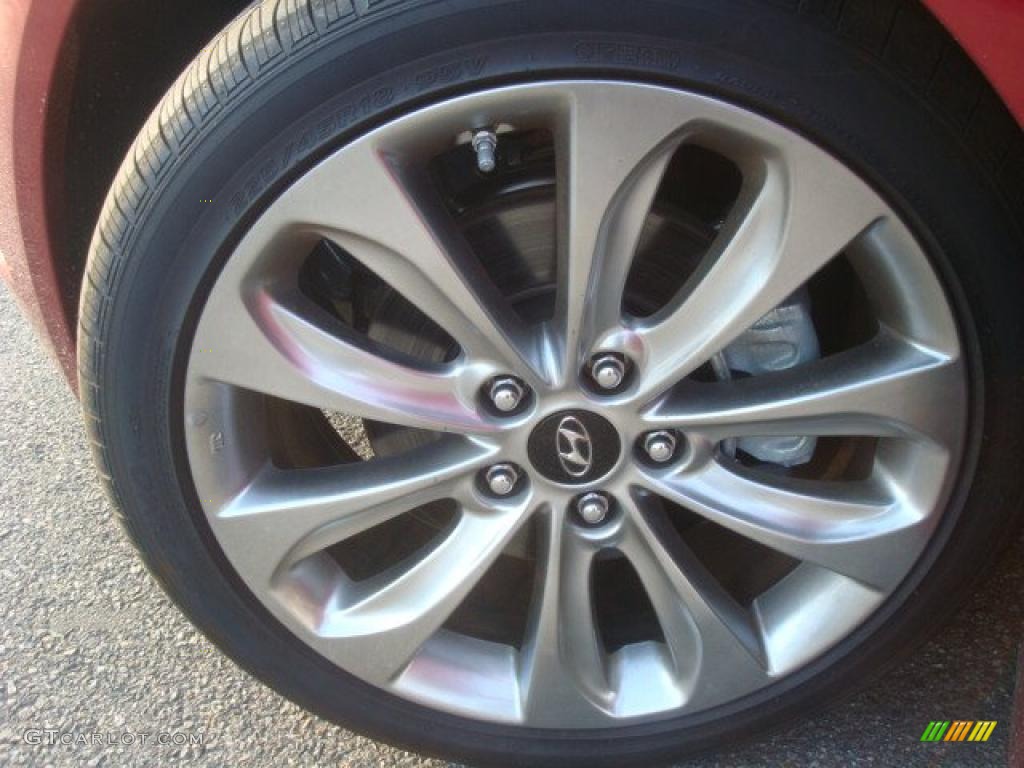 2011 Hyundai Sonata SE Wheel Photo #45621568