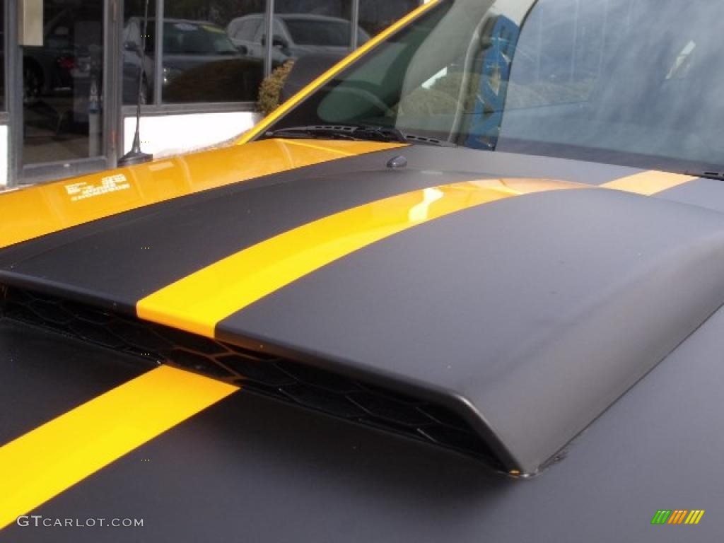 2007 Mustang GT Premium Coupe - Grabber Orange / Dark Charcoal photo #34