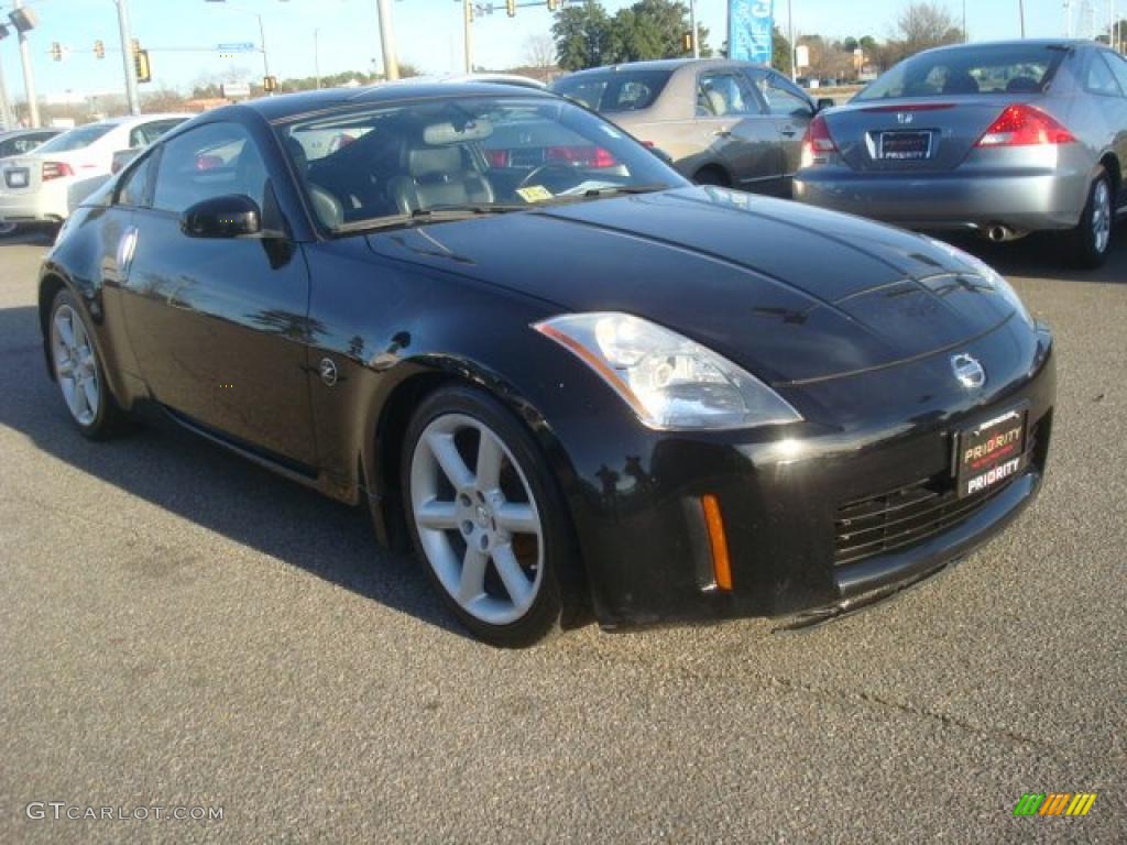 2004 350Z Coupe - Super Black / Carbon Black photo #6