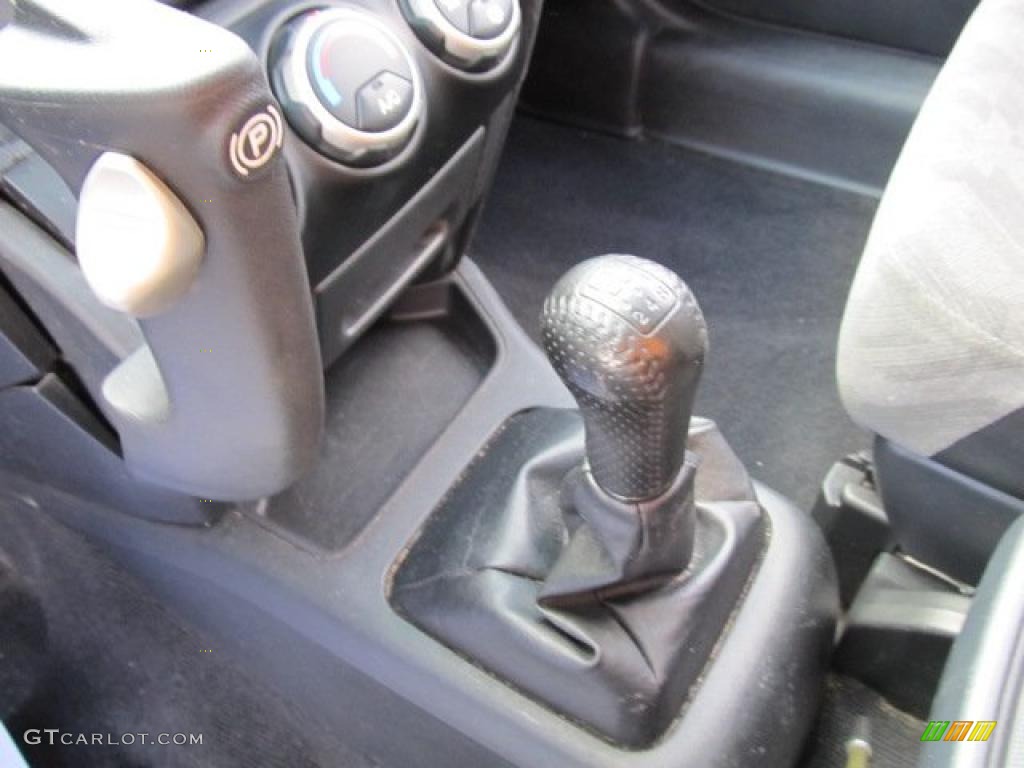 2004 Honda CR-V EX 4WD 5 Speed Manual Transmission Photo #45623388