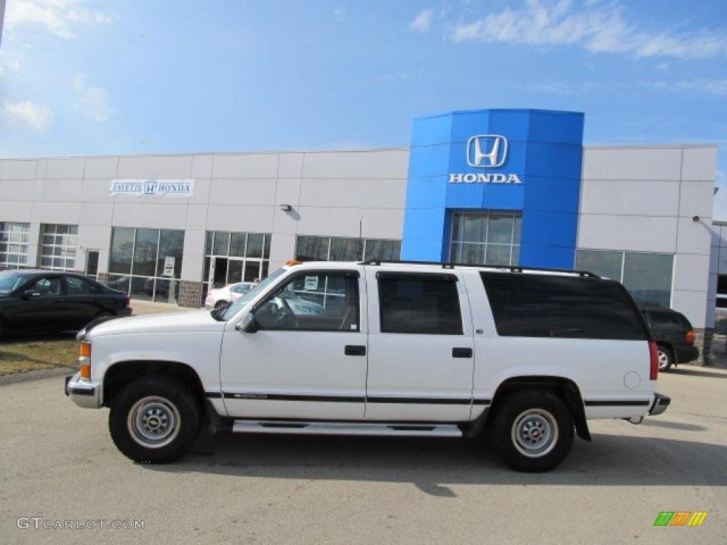 1997 Suburban C2500 LS - Summit White / Red photo #2