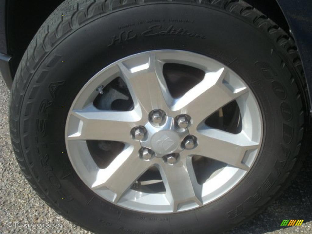 2008 Saturn Outlook XR Wheel Photo #45624072