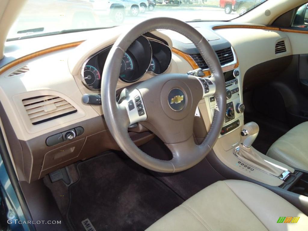 2009 Malibu LT Sedan - Silver Moss Metallic / Cocoa/Cashmere photo #6