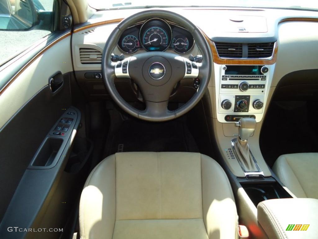 2009 Malibu LT Sedan - Silver Moss Metallic / Cocoa/Cashmere photo #9