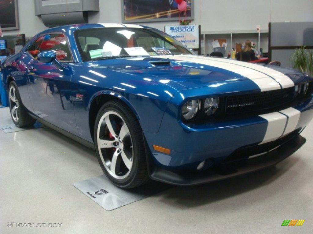 2011 Challenger SRT8 392 Inaugural Edition - Deep Water Blue Pearl / Pearl White/Blue photo #6