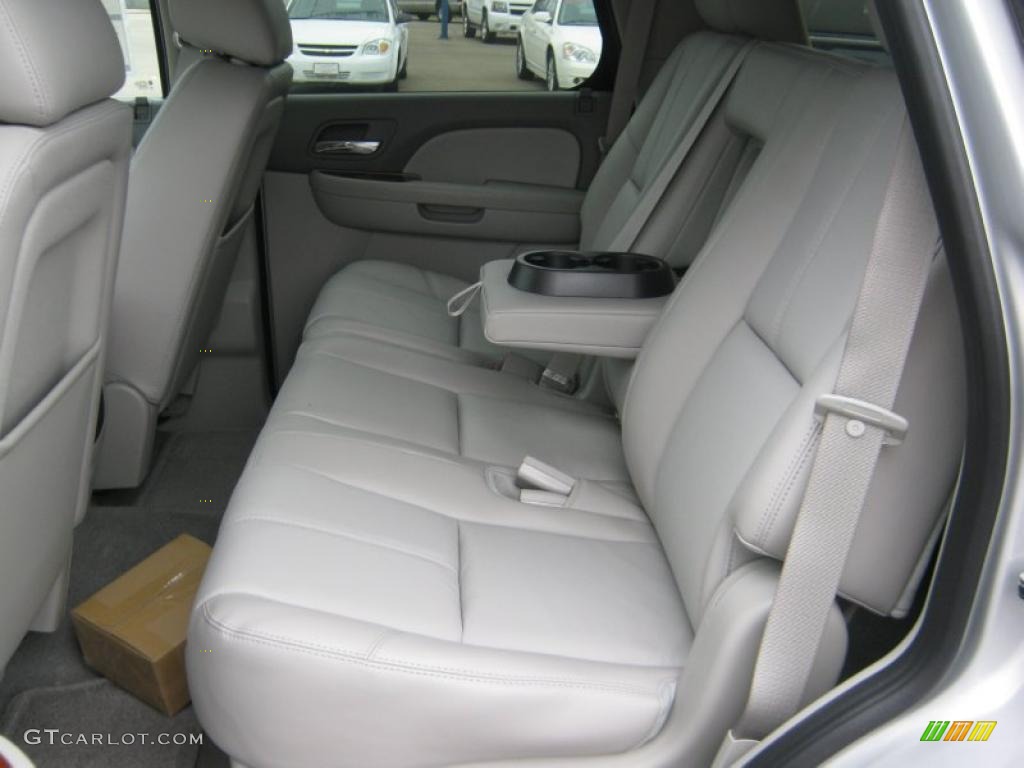 Light Titanium/Dark Titanium Interior 2011 Chevrolet Tahoe LT Photo #45633201