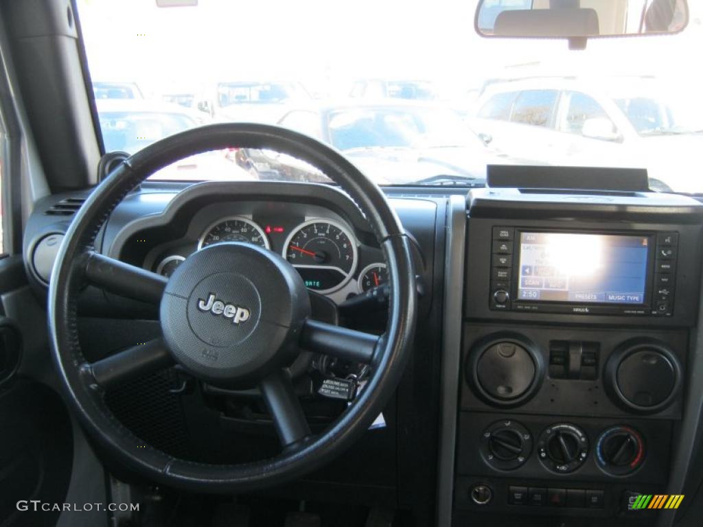 2007 Wrangler Rubicon 4x4 - Bright Silver Metallic / Dark Slate Gray/Medium Slate Gray photo #4