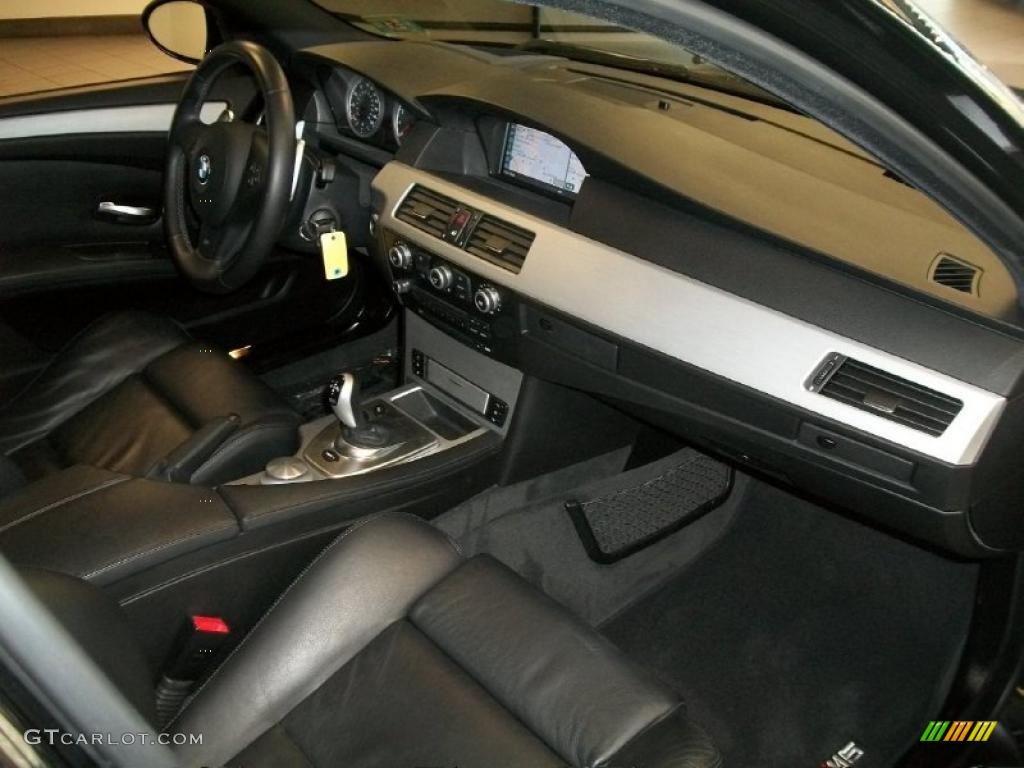 Black Interior 2008 BMW M5 Sedan Photo #45636382