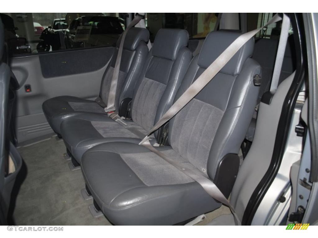 Medium Gray Interior 2001 Chevrolet Venture LT Photo #45636666