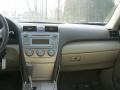 Aloe Green Metallic - Camry LE Photo No. 27