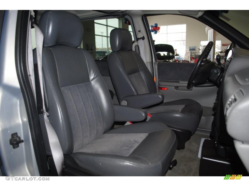 Medium Gray Interior 2001 Chevrolet Venture LT Photo #45636954