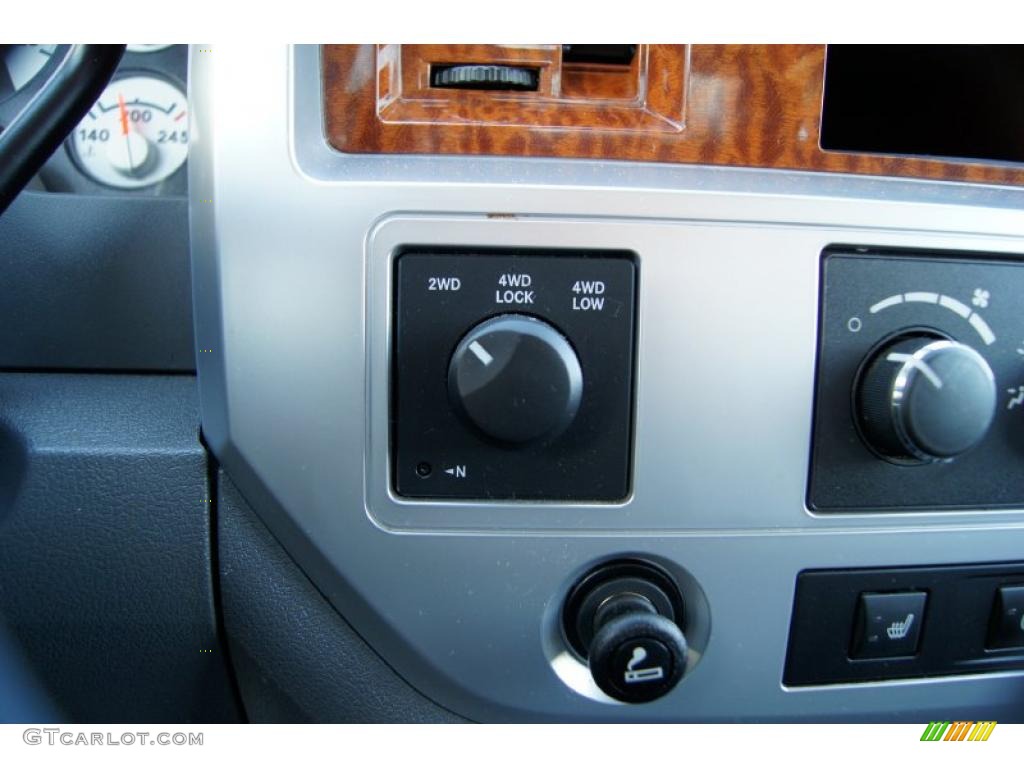 2007 Dodge Ram 2500 Laramie Mega Cab 4x4 Controls Photo #45637214